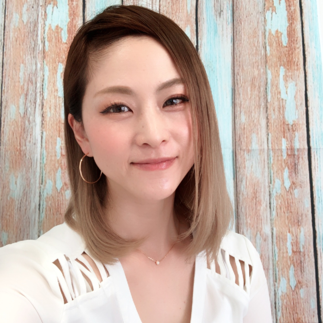 Ui Of Hair Atelier Egon エゴン 福知山美容室 マツエク ネイル メンズカット 増毛